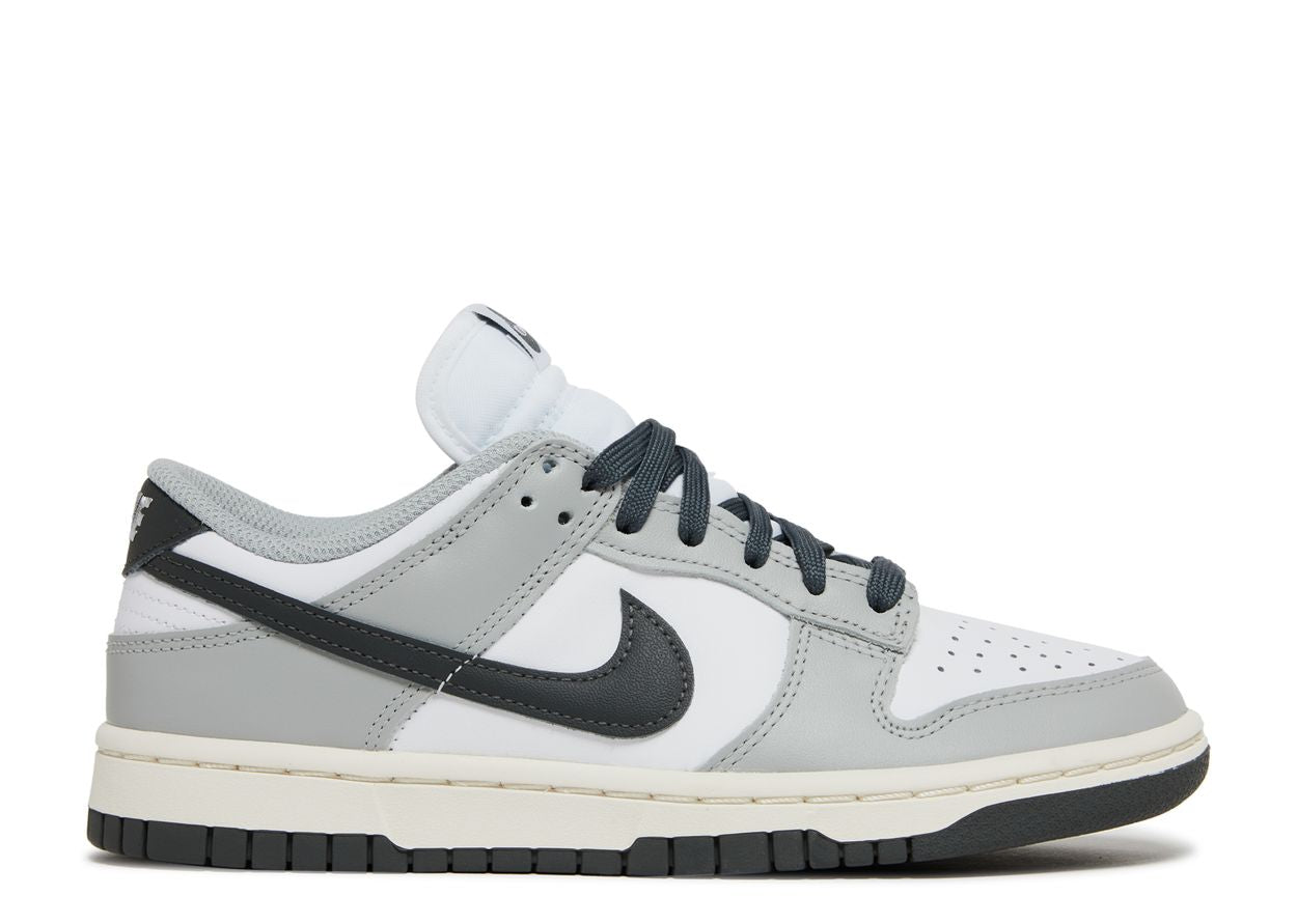 Dunk Low WMNS 'Light Smoke Grey'