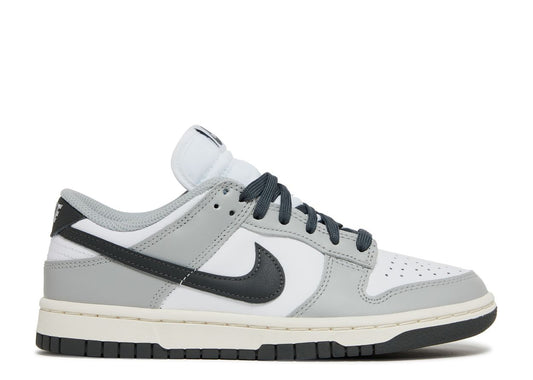Dunk Low WMNS 'Light Smoke Grey'