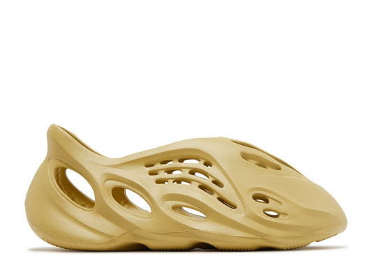 YZY Foam Runner 'Sulfur'
